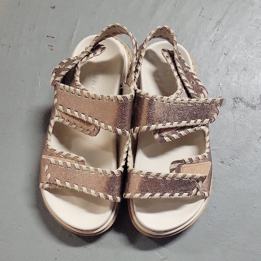 ALOHAS Tan Sandals with Braided Trim and Cushioned Sole